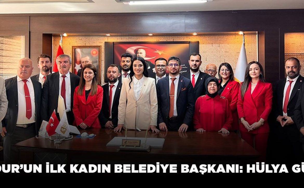 BURDURUN-ILK-KADIN-BELEDIYE-BASKANI-HULYA-GUMUS-9632